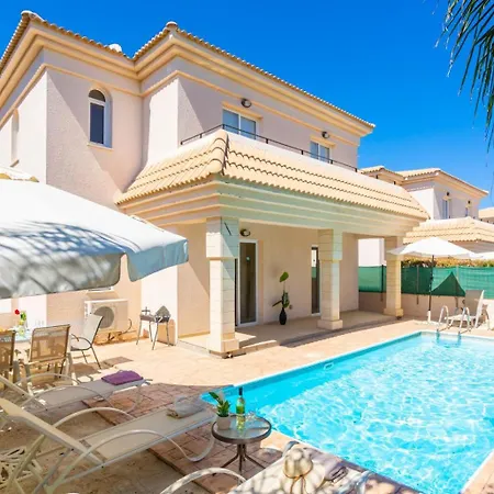 Villa Koula Paralimni Exterior photo